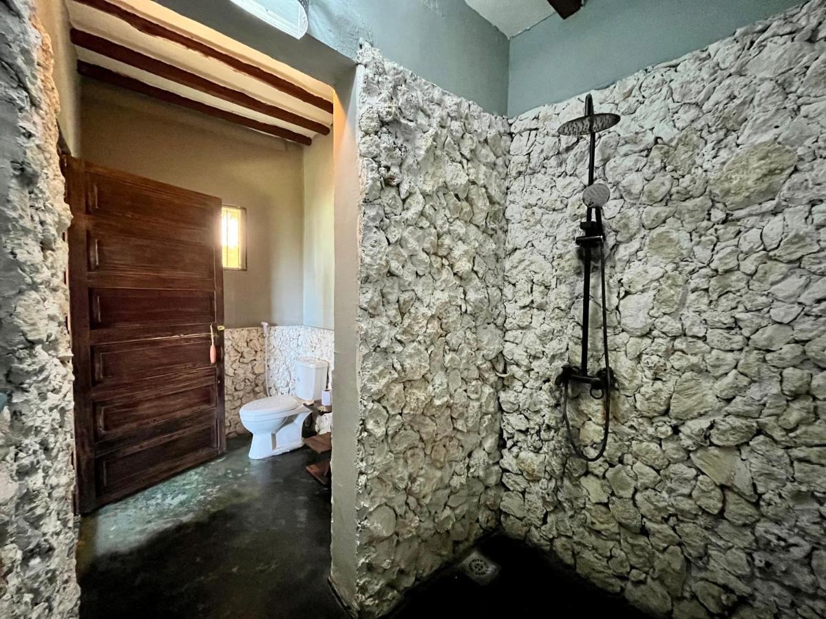 Sazani Beach Lodge And Tidal Lounge نونغوي المظهر الخارجي الصورة