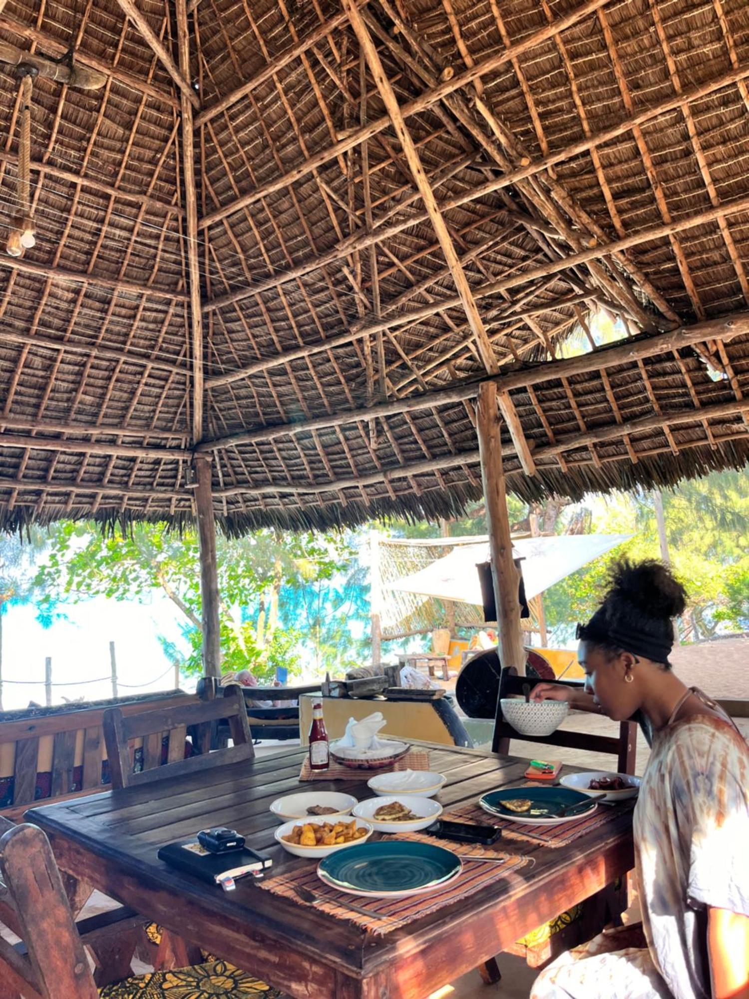 Sazani Beach Lodge And Tidal Lounge نونغوي المظهر الخارجي الصورة