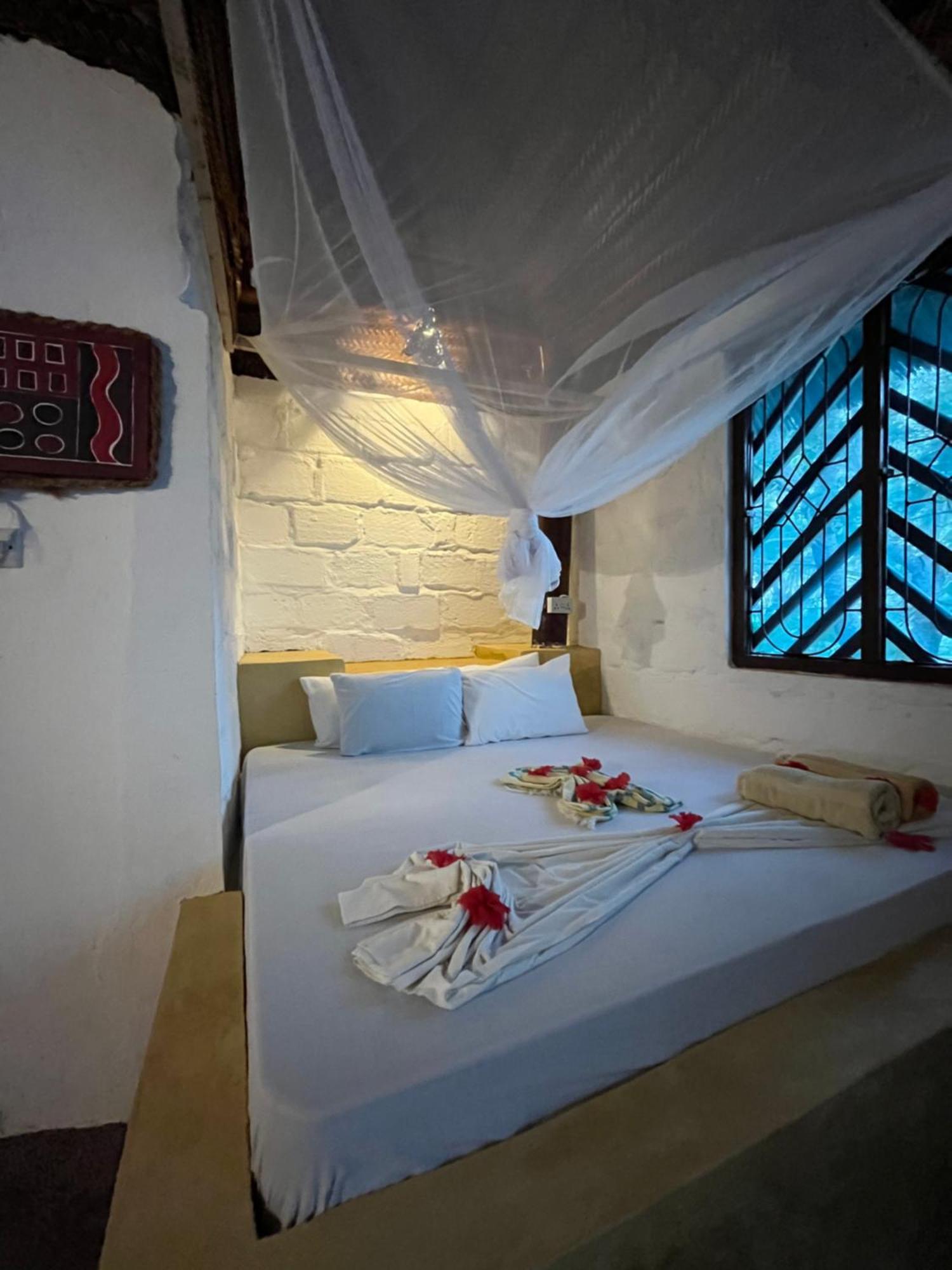 Sazani Beach Lodge And Tidal Lounge نونغوي المظهر الخارجي الصورة