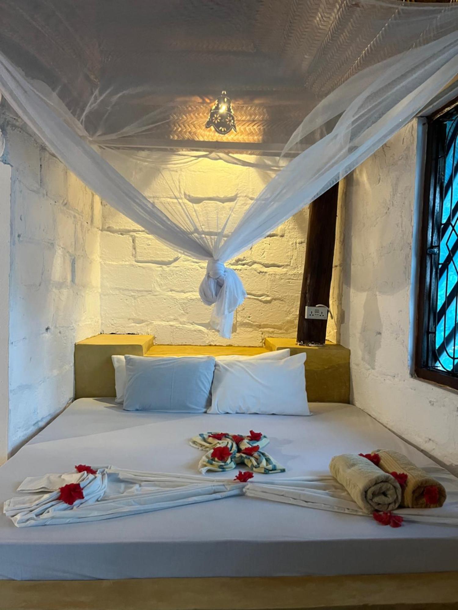 Sazani Beach Lodge And Tidal Lounge نونغوي المظهر الخارجي الصورة